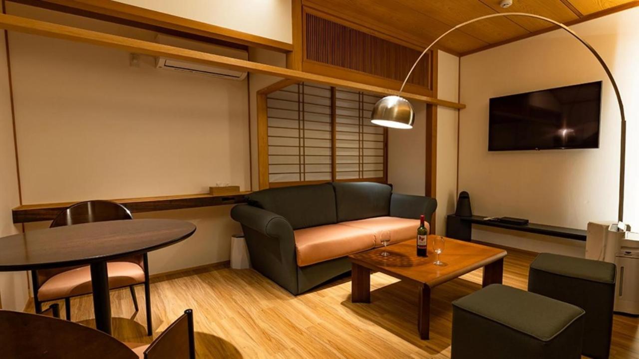 The Chelsea Breath Hotel Takamatsu Exterior foto
