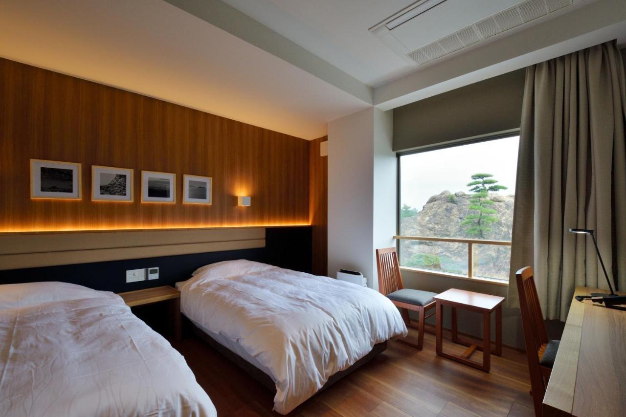 The Chelsea Breath Hotel Takamatsu Exterior foto