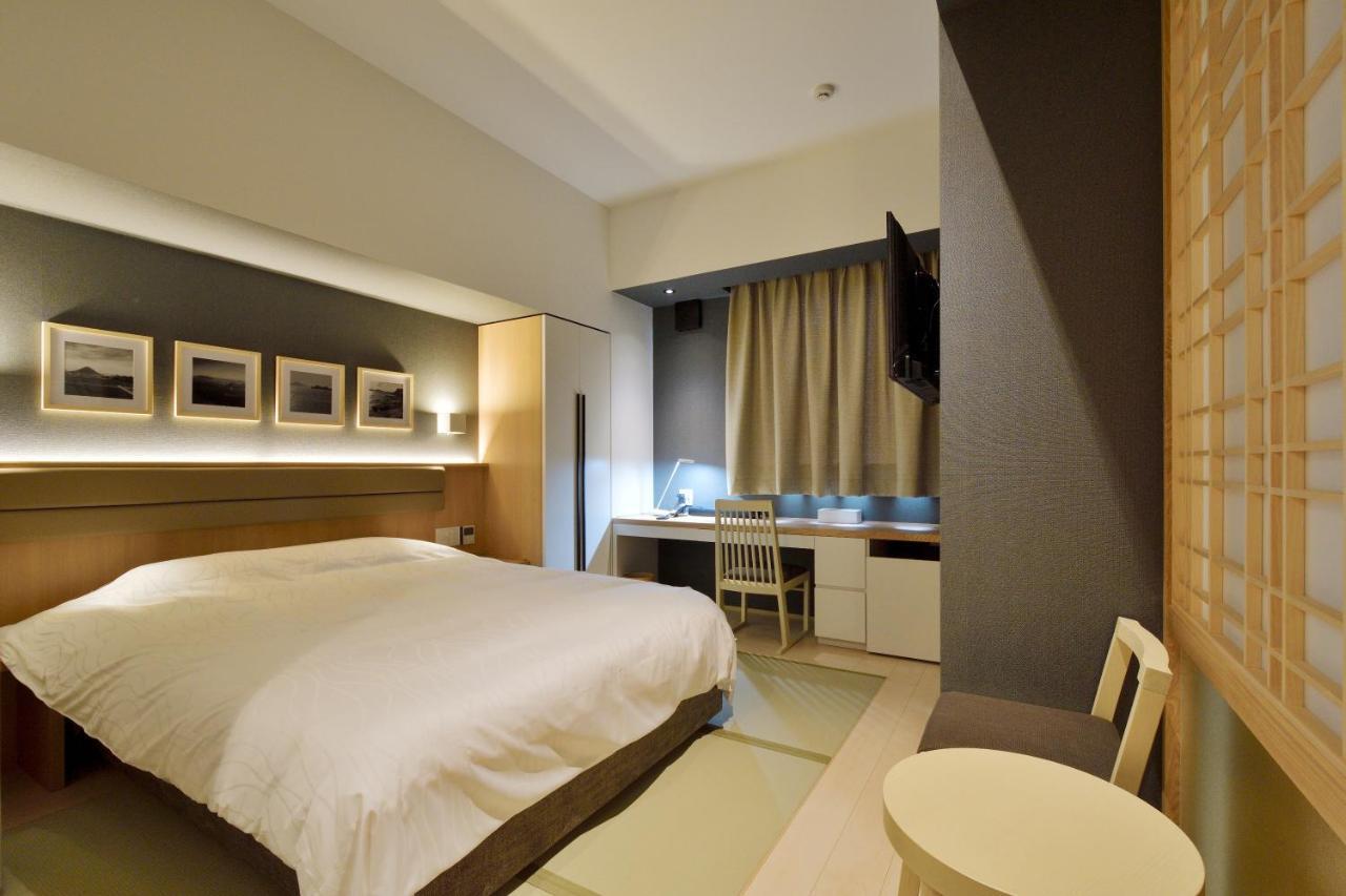 The Chelsea Breath Hotel Takamatsu Exterior foto